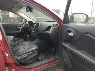 2015 Jeep Cherokee Limited with VIN 1C4PJMDSXFW604627, listed as a IAAI auction lot 42072953 with 102,501 mi miles and . Bid and sale history available at DreamBid. Image 5.