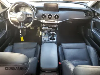2018 Kia Stinger Premium with VIN KNAE25LA4J6015565, listed as a Copart auction lot 82378014 with 48,281 mi miles and Salvage Title. Bid and sale history available at DreamBid. Image 8.