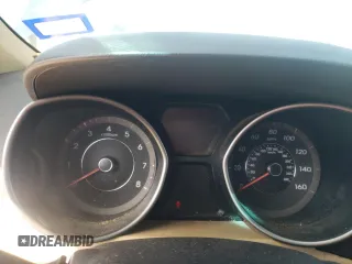 2013 Hyundai Elantra GLS с VIN 5NPDH4AE1DH332789, выставлен на аукционе Copart как лот 63029535 с пробегом Не указан миль и Чистый • Clean title. История ставок и продаж доступна на DreamBid. Изображение 9.