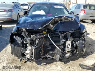 2018 Alfa Romeo Giulia Ti with VIN ZARFAECN0J7566637, listed as a Copart auction lot 49741045 with 0 mi miles and Clean Title. Bid and sale history available at carsss.com. Image 5.