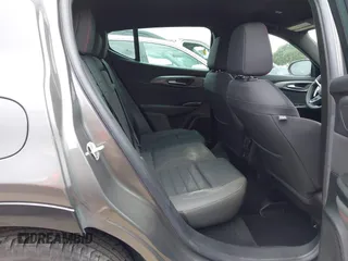 2024 Dodge Hornet R/T с VIN ZACPDFCW1R3A25865, выставлен на аукционе IAAI как лот 42697510 с пробегом 27 455 миль миль и . История ставок и продаж доступна на DreamBid. Изображение 8.