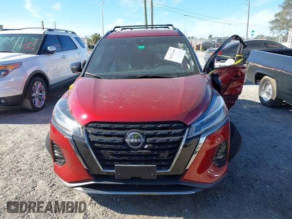 2024 Nissan Kicks SR with VIN 3N1CP5DV9RL529929, listed as a IAAI auction lot 41211464 with 7,695 mi miles and . Bid and sale history available at carsss.com. Image 12.