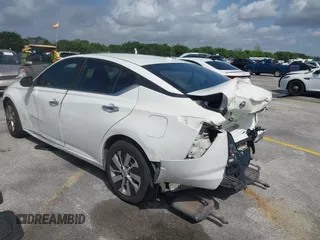 2019 Nissan Altima S with VIN 1N4BL4BV0KN322505, listed as a IAAI auction lot 42019163 with 144,039 mi miles and . Bid and sale history available at carsss.com. Image 3.