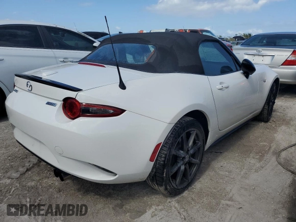 2017 Mazda MX-5 Miata Club z VIN JM1NDAC73H0124123, wystawiony jako Copart lot #76392804 z przebiegiem 19 535 mil mil oraz Nie do naprawy • Non repairable. Historia ofert i sprzedaży dostępna na DreamBid. Obrazek 3.
