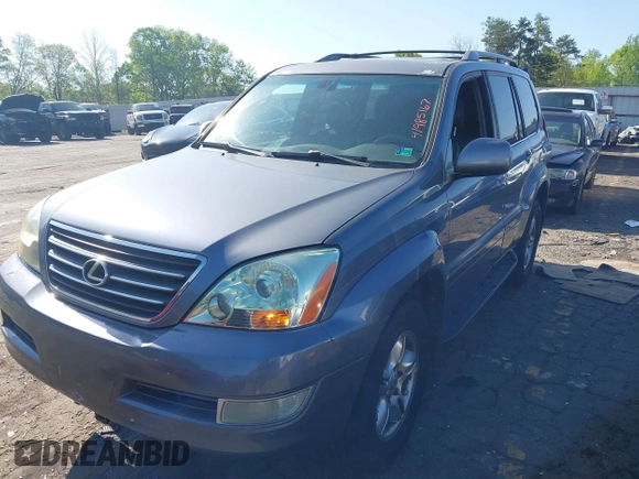 2004 Lexus GX 470 with VIN JTJBT20X340027964, listed as a IAAI auction lot 41985167 with 281,482 mi miles. Bid and sale history available at carsss.com. Image 2.