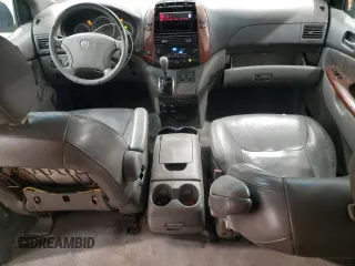 2004 Toyota Sienna XLE with VIN 5TDZA22C54S156416, listed as a Copart auction lot 53405035 with 240,722 mi miles and Clean Title. Bid and sale history available at carsss.com. Image 8.