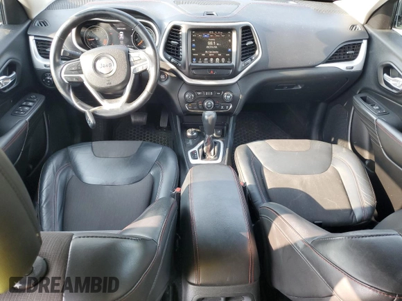 2015 Jeep Cherokee Trailhawk z VIN 1C4PJMBS2FW705132, wystawiony jako Copart lot #59884325 z przebiegiem 100 438 mil mil oraz Szkoda całkowita • Salvage title. Historia ofert i sprzedaży dostępna na DreamBid. Obrazek 8.