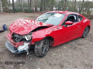 2015 Scion FR-S z VIN JF1ZNAA10F9711357, wystawiony jako IAAI lot #41225577 z przebiegiem 129 747 mil mil oraz . Historia ofert i sprzedaży dostępna na DreamBid. Obrazek 18.
