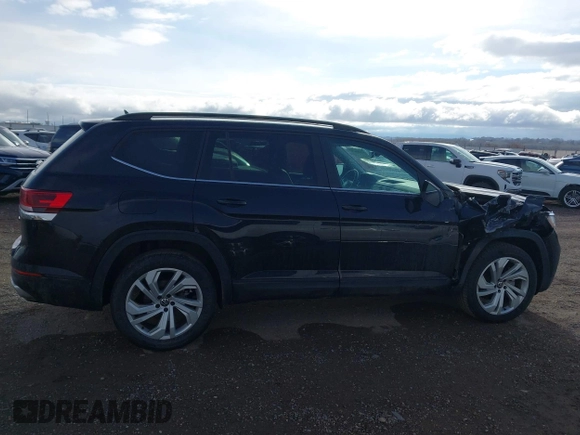 2022 Volkswagen Atlas 3.6L V6 SE w/Technology with VIN 1V2HR2CA3NC545557, listed as a IAAI auction lot 41686679 with 46,641 mi miles. Bid and sale history available at carsss.com. Image 13.