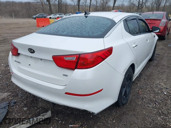 2015 Kia Optima LX with VIN KNAGM4A72F5654352, listed as a IAAI auction lot 41706156 with 119,000 mi miles. Bid and sale history available at carsss.com. Image 4.