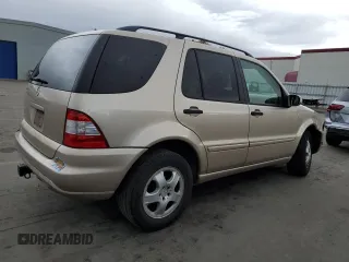 2002 Mercedes-Benz M-Class with VIN 4JGAB54E32A363452, listed as a Copart auction lot 81743994 with 147,376 mi miles and Salvage Title. Bid and sale history available at carsss.com. Image 3.