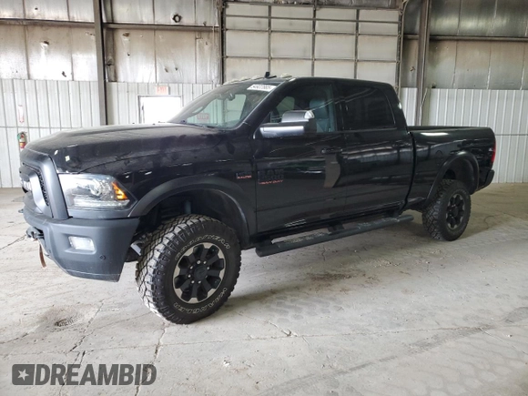 2017 Ram 2500 Power Wagon z VIN 3C6TR5EJ3HG715760, wystawiony jako Copart lot #54922865 z przebiegiem 35 894 mil mil oraz Szkoda całkowita • Salvage title. Historia ofert i sprzedaży dostępna na DreamBid. Obrazek 1.