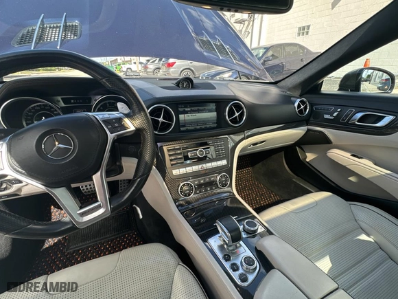 2015 Mercedes-Benz SL-Class SL 63 AMG with VIN WDDJK7EA5FF033578, listed as a Copart auction lot 79042244 with 40,673 mi miles and Clean Title. Bid and sale history available at carsss.com. Image 9.