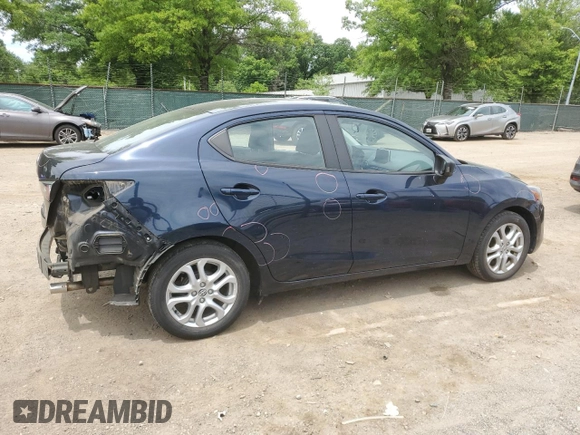 2016 Scion iA z VIN 3MYDLBZV5GY130652, wystawiony jako Copart lot #57396295 z przebiegiem 22 603 mil mil oraz Szkoda całkowita • Salvage title. Historia ofert i sprzedaży dostępna na DreamBid. Obrazek 3.
