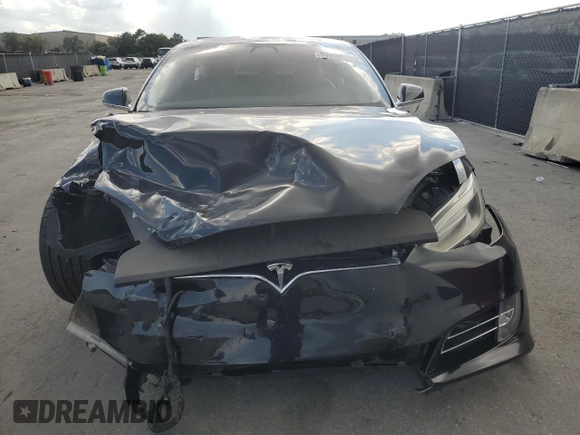 2017 Tesla Model S 100D with VIN 5YJSA1E2XHF194670, listed as a Copart auction lot 57919145 with 122,314 mi miles and Clean title. Bid and sale history available at DreamBid. Image 5.