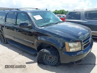 2007 Chevrolet Suburban LT with VIN 3GNFC16057G132960, listed as a IAAI auction lot 42565959 with 144,332 mi miles and . Bid and sale history available at DreamBid. Image 6.