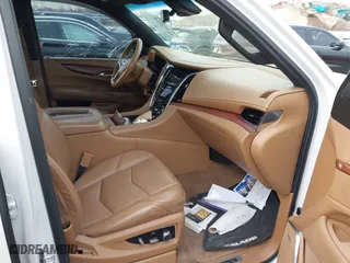 2017 Cadillac Escalade Platinum with VIN 1GYS4DKJ7HR277904, listed as a IAAI auction lot 41757014 with 109,177 mi miles. Bid and sale history available at carsss.com. Image 5.