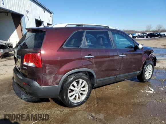 2011 Kia Sorento EX with VIN 5XYKU4A2XBG047828, listed as a Copart auction lot 46066405 with 187,962 mi miles and Salvage Title. Bid and sale history available at carsss.com. Image 3.
