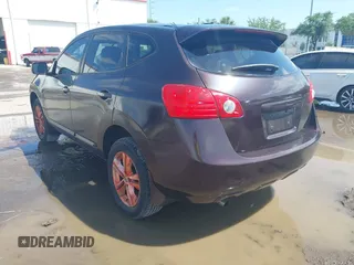 2013 Nissan Rogue S with VIN JN8AS5MT2DW009340, listed as a IAAI auction lot 41939432 with 131,002 mi miles. Bid and sale history available at carsss.com. Image 3.