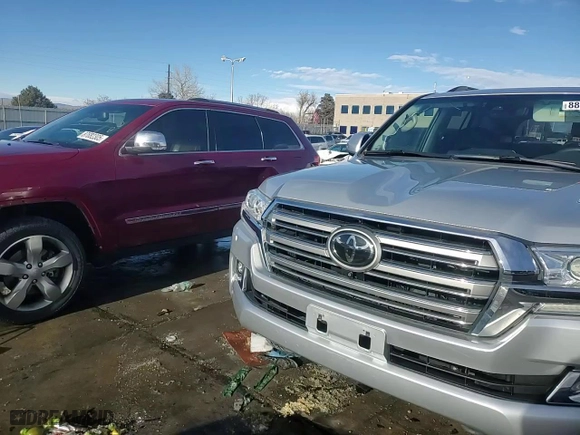 2018 Toyota Land Cruiser with VIN JTMCY7AJ0J4067276, listed as a Copart auction lot 88313935 with 17,838 mi miles and Non Repairable. Bid and sale history available at carsss.com. Image 14.