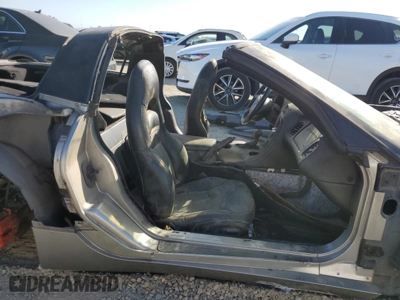 2002 Chevrolet Corvette with VIN 1G1YY22G725121172, listed as a Copart auction lot 73237894 with 0 mi miles and Salvage Title. Bid and sale history available at carsss.com. Image 10.