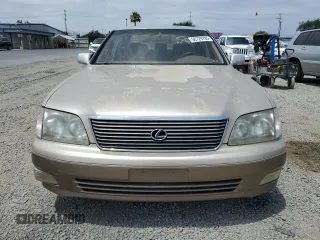 1998 Lexus LS 400 z VIN JT8BH28F1W0138417, wystawiony jako Copart lot #58729785 z przebiegiem 230 777 mil mil oraz Szkoda całkowita • Salvage title. Historia ofert i sprzedaży dostępna na DreamBid. Obrazek 5.