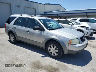 2006 Ford Freestyle SE z VIN 1FMZK01136GA36883, wystawiony jako Copart lot #56223985 z przebiegiem 156 885 mil mil oraz Szkody całkowita. Historia ofert i sprzedaży dostępna na DreamBid. Obrazek 4.