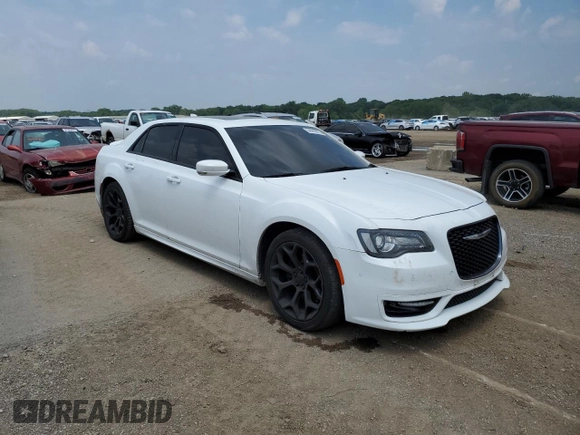 2017 Chrysler 300 S Alloy Edition with VIN 2C3CCABT7HH646715, listed as a Copart auction lot 54445823 with Not Provided miles and Salvage Title. Bid and sale history available at DreamBid. Image 4.
