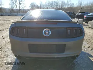 2013 Ford Mustang V6 с VIN 1ZVBP8AMXD5254499, выставлен на аукционе Copart как лот 44936465 с пробегом 98 440 миль миль и Списание • Salvage title. История ставок и продаж доступна на DreamBid. Изображение 6.