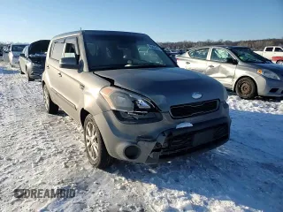 2013 Kia Soul + with VIN KNDJT2A68D7485849, listed as a Copart auction lot 88450405 with 0 mi miles and Salvage Title. Bid and sale history available at carsss.com. Image 10.