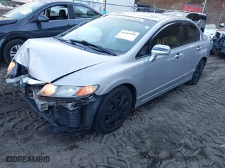2009 Honda Civic Sdn LX with VIN 2HGFA16509H541284, listed as a IAAI auction lot 41497005 with 146,686 mi miles. Bid and sale history available at carsss.com. Image 2.