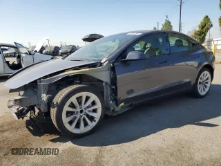 2023 Tesla Model 3 с VIN 5YJ3E1EAXPF583968, выставлен на аукционе Copart как лот 63994085 с пробегом 23 723 миль миль и Списание • Salvage title. История ставок и продаж доступна на DreamBid. Изображение 1.