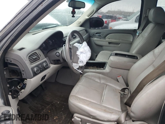 2013 Chevrolet Avalanche LT with VIN 3GNTKFE71DG151504, listed as a Copart auction lot 45566065 with Not provided miles and Salvage title. Bid and sale history available at DreamBid. Image 7.