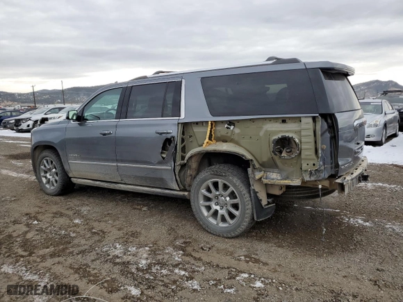 2020 GMC Yukon XL Denali with VIN 1GKS2HKJ9LR135246, listed as a Copart auction lot 84477904 with 66,255 mi miles and Salvage Title. Bid and sale history available at carsss.com. Image 2.