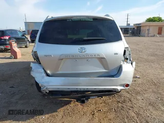2008 Toyota Highlander z VIN JTEES41A482082292, wystawiony jako IAAI lot #42030053 z przebiegiem 183 831 mil mil oraz . Historia ofert i sprzedaży dostępna na DreamBid. Obrazek 17.