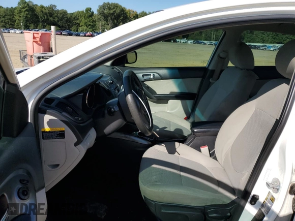 2013 Kia Forte EX with VIN KNAFU4A20D5696371, listed as a Copart auction lot 72035544 with 209,606 mi miles and Salvage Title. Bid and sale history available at carsss.com. Image 7.