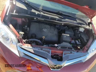 2018 Toyota Sienna XLE with VIN 5TDYZ3DC2JS916482, listed as a Copart auction lot 86336705 with 36,193 mi miles and Salvage title. Bid and sale history available at DreamBid. Image 14.