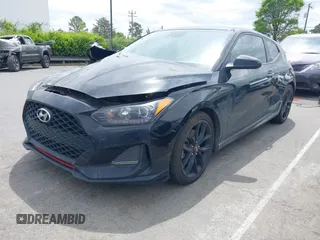 2019 Hyundai Veloster Turbo z VIN KMHTH6AB4KU011518, wystawiony jako IAAI lot #42037553 z przebiegiem 134 250 mil mil oraz . Historia ofert i sprzedaży dostępna na DreamBid. Obrazek 17.