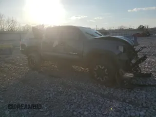 2020 Toyota Tacoma SR5 z VIN 3TMCZ5AN2LM309531, wystawiony jako Copart lot #46415625 z przebiegiem 124 426 mil mil oraz Szkoda całkowita • Salvage title. Historia ofert i sprzedaży dostępna na DreamBid. Obrazek 4.