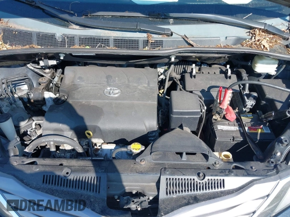 2015 Toyota Sienna XLE with VIN 5TDYK3DC1FS547142, listed as a IAAI auction lot 42675729 with 98,232 mi miles and . Bid and sale history available at DreamBid. Image 10.