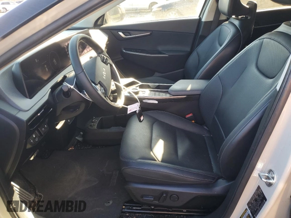 2022 Kia EV6 Wind with VIN KNDC3DLC4N5032784, listed as a Copart auction lot 46916385 with 70,102 mi miles and Salvage Title. Bid and sale history available at carsss.com. Image 7.