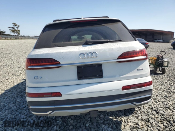 2020 Audi Q7 Premium with VIN WA1AXAF76LD013322, listed as a Copart auction lot 61510375 with 56,215 mi miles and Salvage title. Bid and sale history available at DreamBid. Image 6.