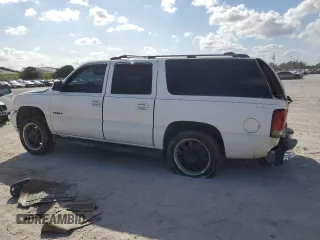 2001 GMC Yukon XL SLT with VIN 1GKEC16T51J253741, listed as a Copart auction lot 77461934 with 0 mi miles and Salvage Title. Bid and sale history available at carsss.com. Image 2.