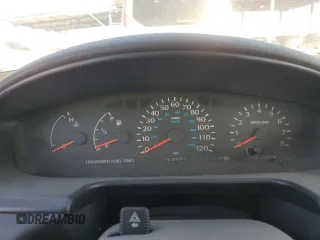1997 Plymouth Neon z VIN 1P3ES22Y5VD198525, wystawiony jako Copart lot #86873894 z przebiegiem 43 981 mil mil oraz Tytuł czysty. Historia ofert i sprzedaży dostępna na DreamBid. Obrazek 9.