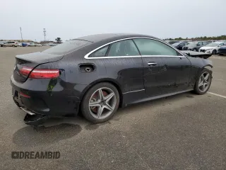 2018 Mercedes-Benz E-Class E 400 with VIN WDD1J6GBXJF018618, listed as a Copart auction lot 82824753 with 34,405 mi miles and Non Repairable. Bid and sale history available at carsss.com. Image 3.