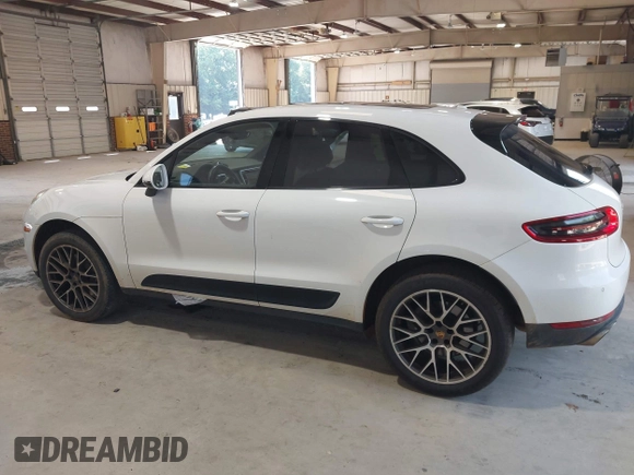 2016 Porsche Macan S with VIN WP1AB2A50GLB50914, listed as a IAAI auction lot 42603582 with 95,200 mi miles and . Bid and sale history available at DreamBid. Image 14.