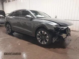 2024 Audi Q8 Premium Plus with VIN WA1EVBF12RD010273, listed as a IAAI auction lot 42083041 with 9,527 mi miles and . Bid and sale history available at DreamBid. Image 1.