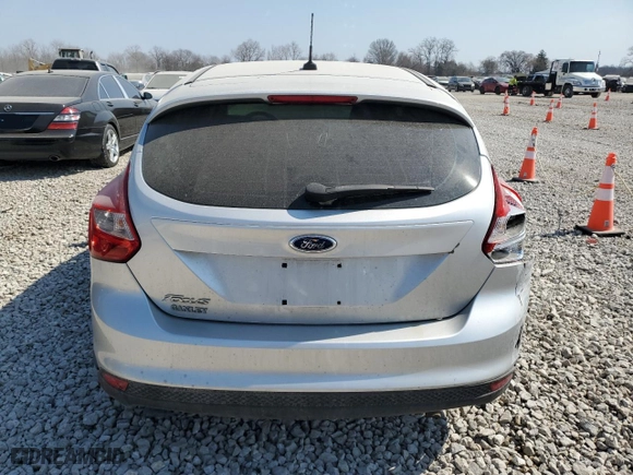 2013 Ford Focus SE with VIN 1FADP3K25DL360789, listed as a Copart auction lot 48782255 with 112,466 mi miles and Salvage Title. Bid and sale history available at carsss.com. Image 6.
