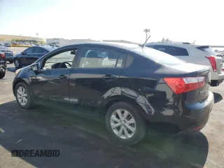 2013 Kia Rio EX z VIN KNADN4A30D6104166, wystawiony jako Copart lot #62711245 z przebiegiem 129 718 mil mil oraz Szkoda całkowita • Salvage title. Historia ofert i sprzedaży dostępna na DreamBid. Obrazek 2.