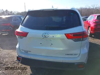 2018 Toyota Highlander Limited z VIN 5TDDZRFH5JS820243, wystawiony jako IAAI lot #41614333 z przebiegiem 98 596 mil mil oraz . Historia ofert i sprzedaży dostępna na DreamBid. Obrazek 16.